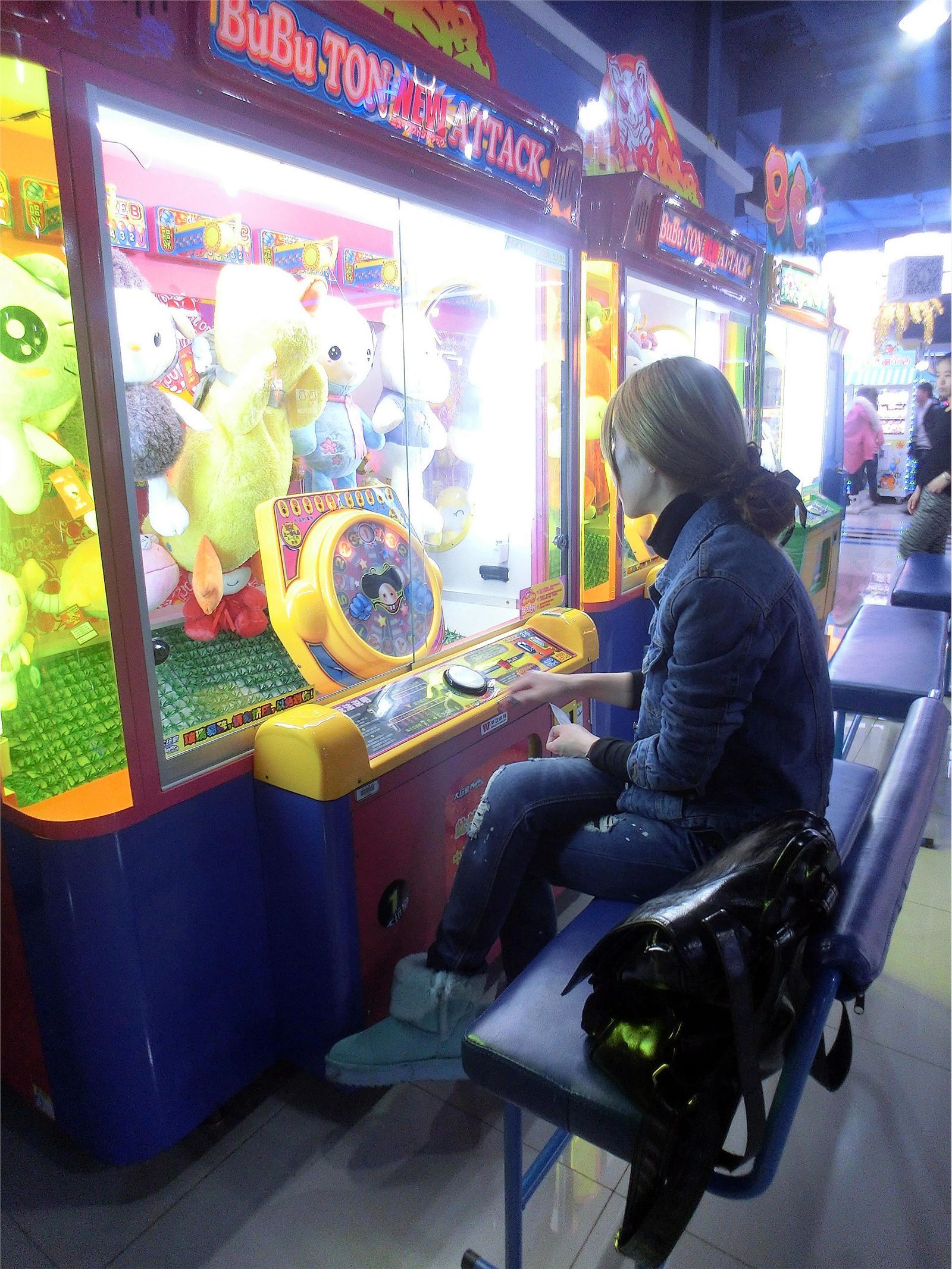 花哨尤物saisai的微博列表微女郎 2